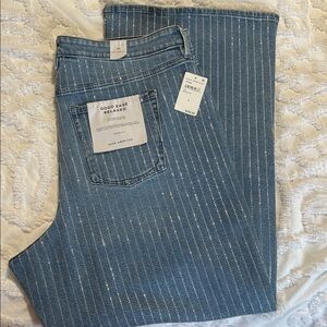 GOOD AMERICAN Plus Good Ease Relaxed Rhinestone Jeans